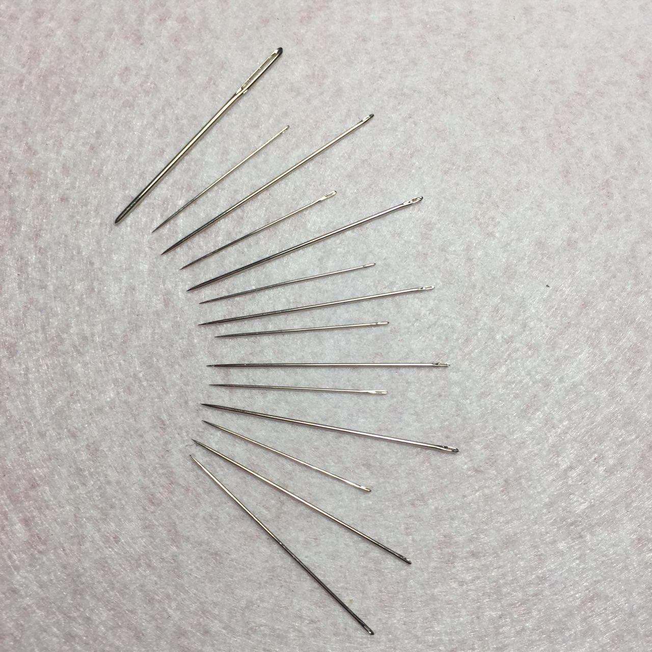 Needles for manual sewing